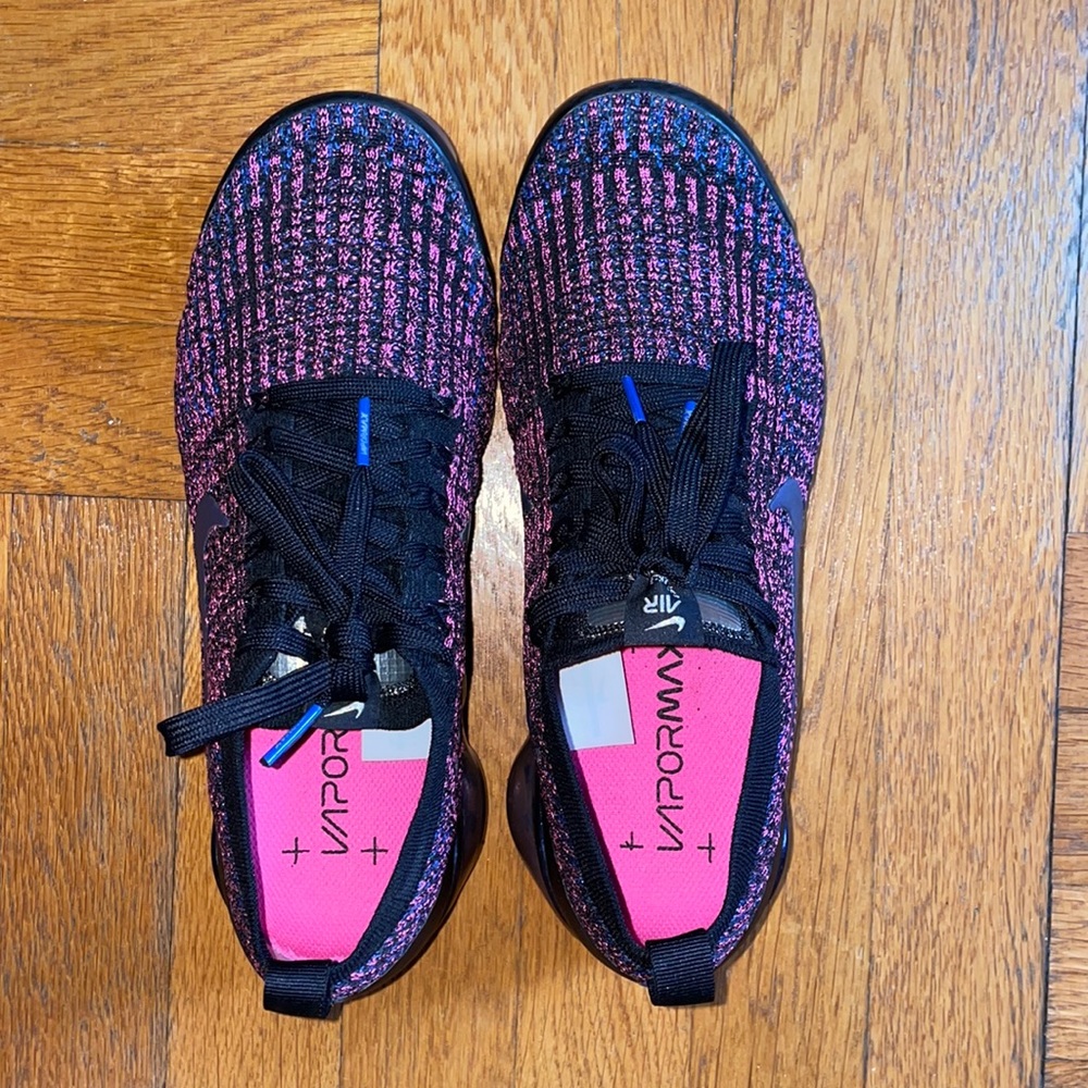 COPY - Nike Air VaporMax Flyknit 3 Throwback Future